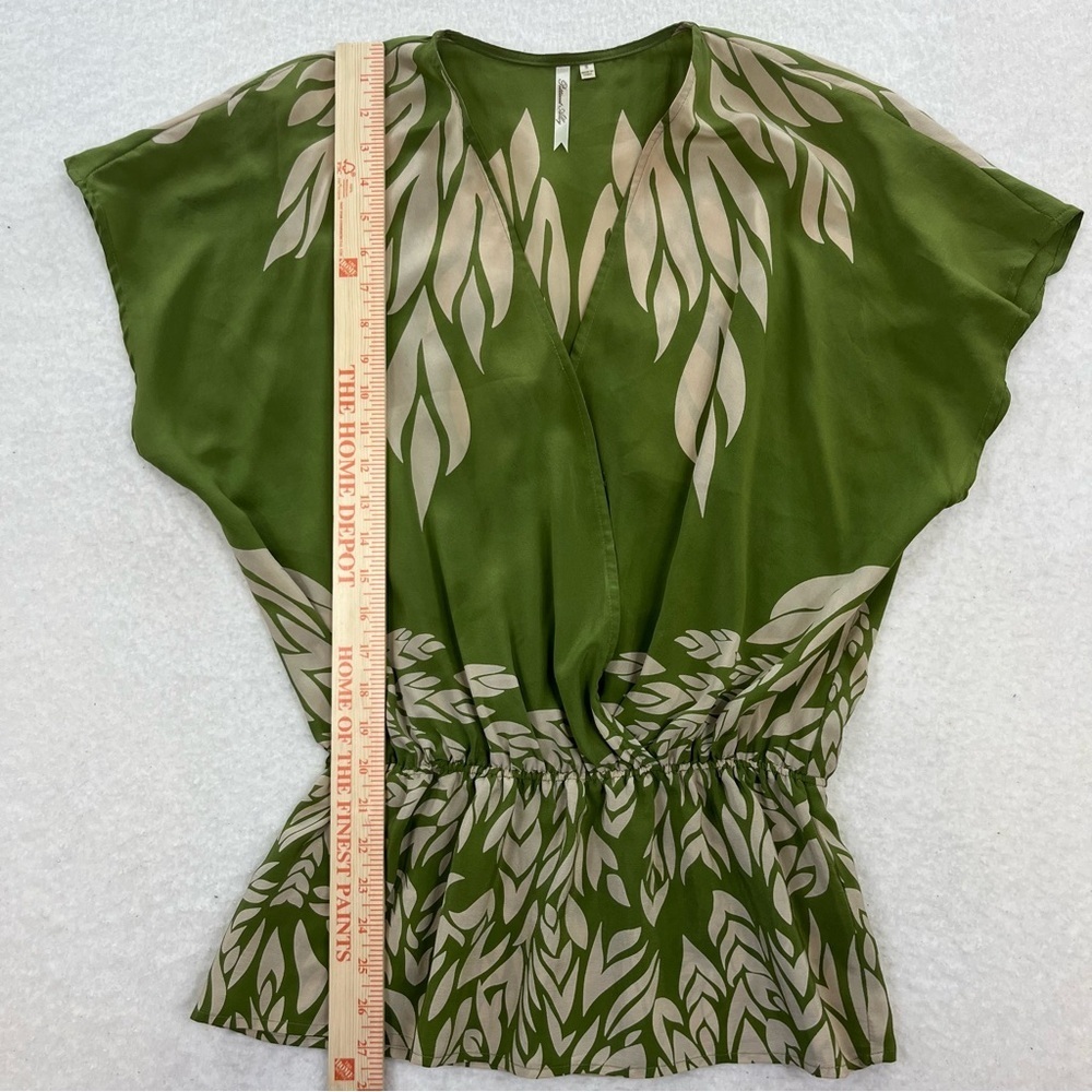 Petticoat Alley Silk Green Floral Plunge Criss Cross Blouse Size Small - Picture 3 of 7